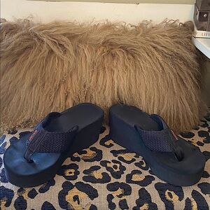 Rocket Dog black platform wedge sandals